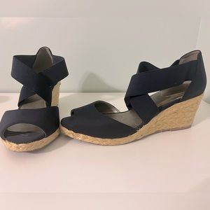 Bandolino navy wedges